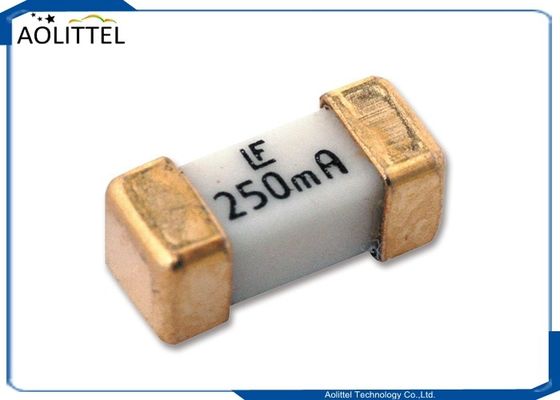 품질  451 453 Series NANO2 Very Fast - Acting Surface Mount Fuse 2410 6125 1A 125VAC 0.50A - 5.0A 2 공장