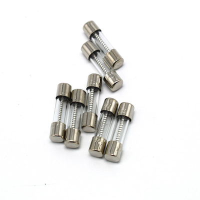 빨리 글라스 퓨즈를 행하는 4D 시리즈 4.6x15mm