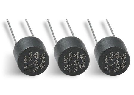 빠른 임시 원통 모양 플라스틱 모자 테이프 부피 포장을 가진 Subminiature 신관 MEF 001 F1A 250V 8.35x7.7mm VDE