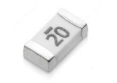 CQ12LI 유형 3216 높은 현재 지상 산 장치 시간의 지체 세라믹 신관 3.1×1.6mm 24V 63V 10A-30A