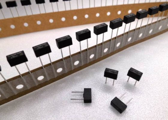 가장 얇은 MMT 시리즈 플라스틱 상자 시간의 지체 광선 지도 마이크로 신관 8.35x5x3.95mm 2A 250V 300V 400V TUV CQC KC PSE UL