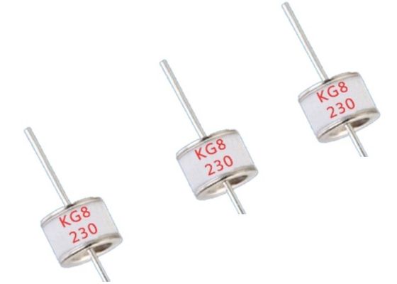KG8 시리즈 GDT 8x6mm 숨겨지은 램프의 2개의 전극 엇바꾸기 불꽃 간격 110V-800V 큰 파도 피뢰기 점화